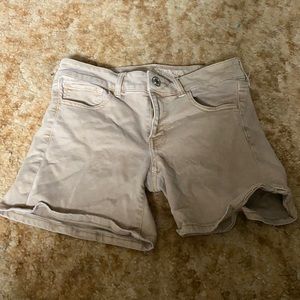 AE Shorts